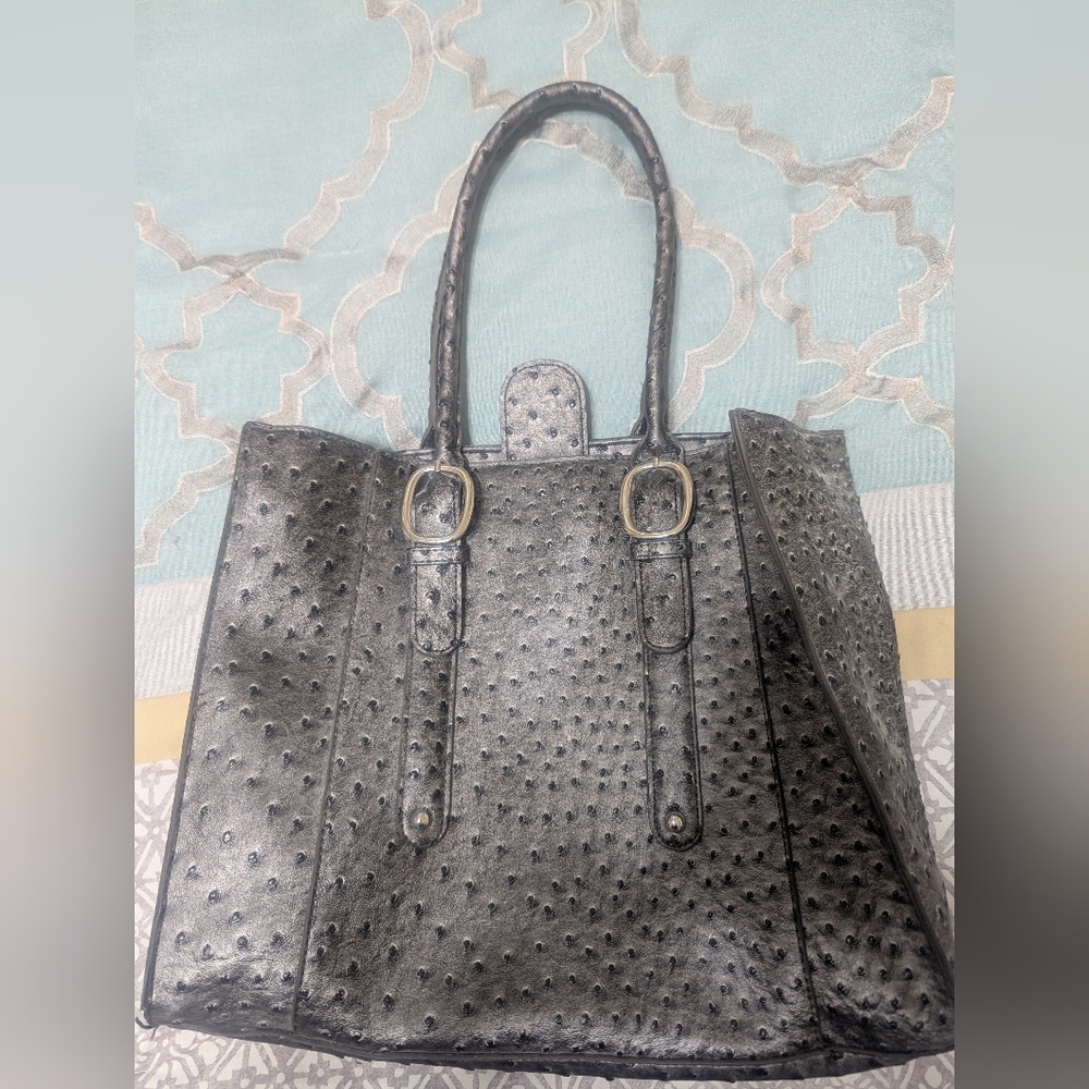 Elegant Black Textured Women's Handbag